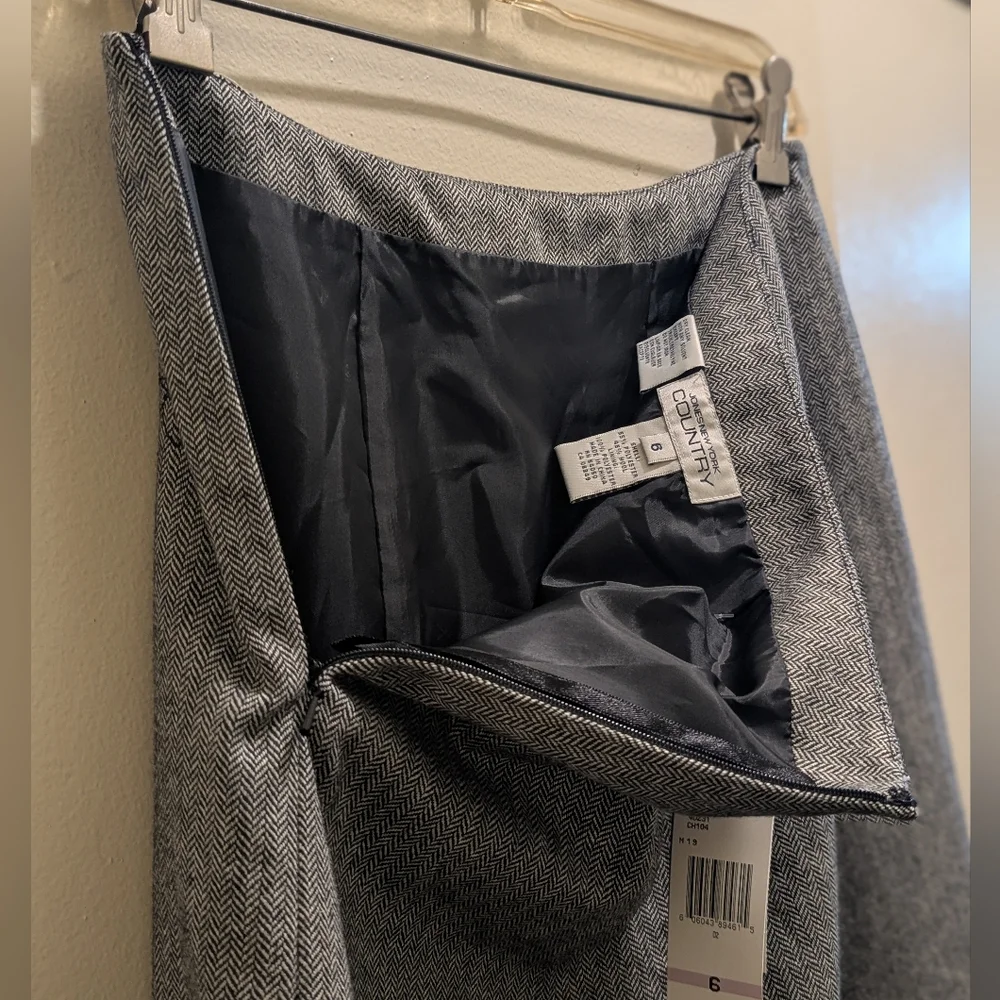 Jones New York Country Wool Blend Black/White Herringbone Embroidered Skirt- 6 - Picture 8 of 12